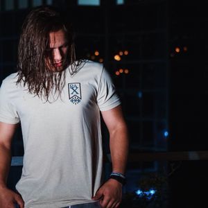 Meet your Posher, Johnny